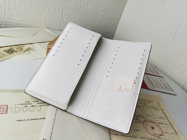 LVコピーウォレット細部ディテール